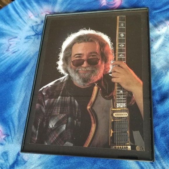 Grateful Dead Vintage Jerry Garcia Terrapin Station Guitar Retro Wall Decor - Picture 3 of 4